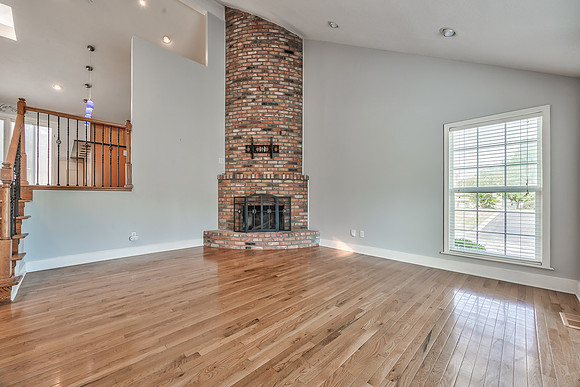 8016MonroviaST-3