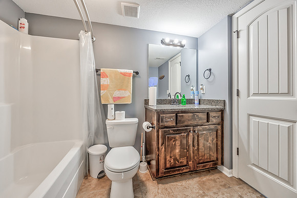 14173AshburyCT-27