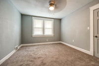 4945AgnesAve-11