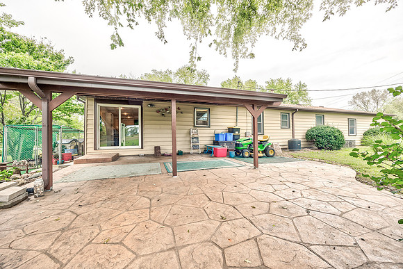 14017StillwellRD-33