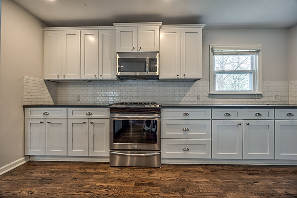 4304W83ST-13