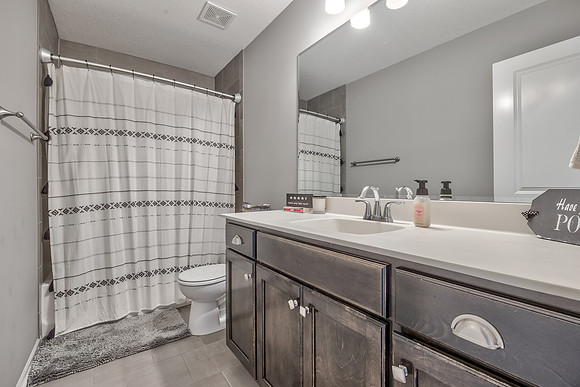 4246LakeviewTR-11