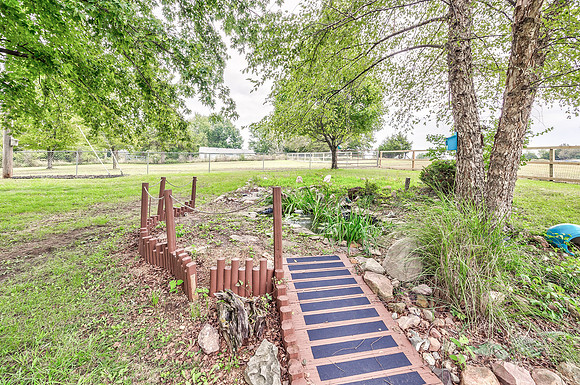 14017StillwellRD-37