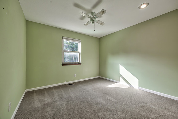 6919HalletDR-17