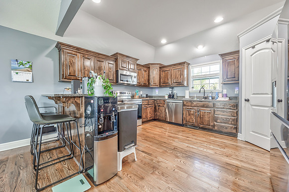 14173AshburyCT-6