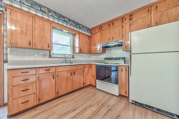 8006E89ST-7