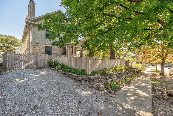 4337CampbellEXT-1