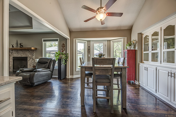 803SWRockhillDr-20
