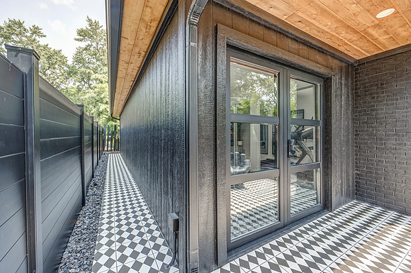 8424EnglandST-15