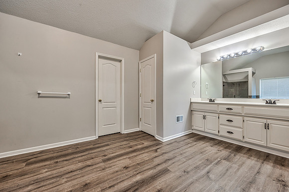 17903W158ST-27