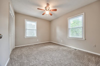 737NWoodlandST-16