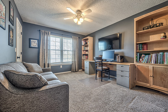15629SLindenwoodDr-28