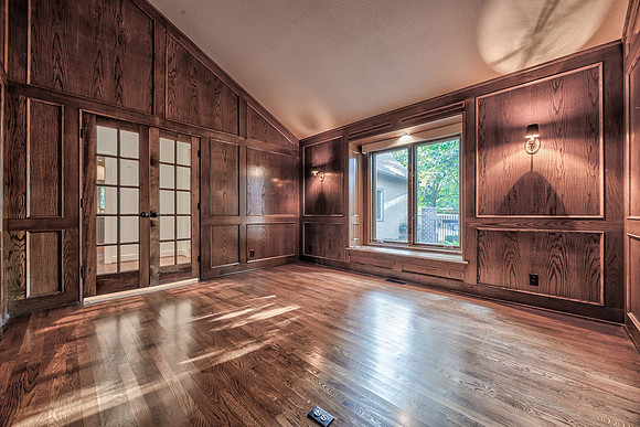 12452LindenST-6