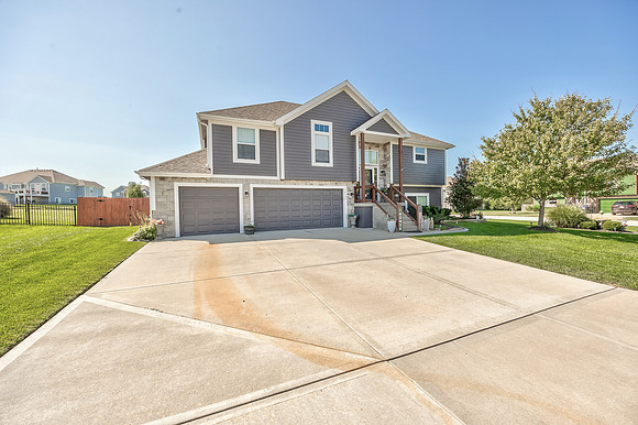 14173AshburyCT-1