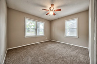 737NWoodlandST-15