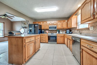 301NHarrisonINT-6
