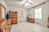 14017StillwellRD-15