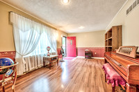 14017StillwellRD-7