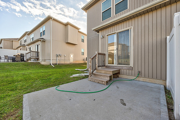 10536ClubhouseDR-26