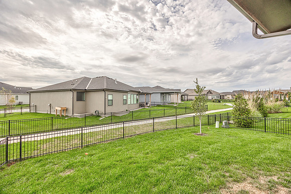 15273W173ST-10