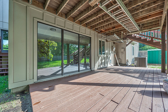 6919HalletDR-40