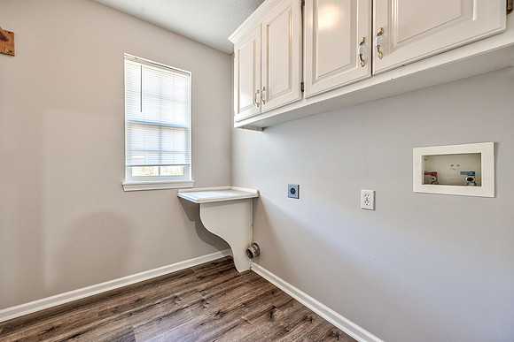 17903W158ST-23