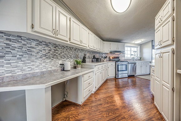 40028W379ST-19
