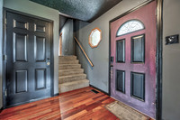 301NHarrisonINT-10
