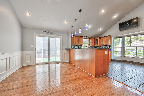 8016MonroviaST-5