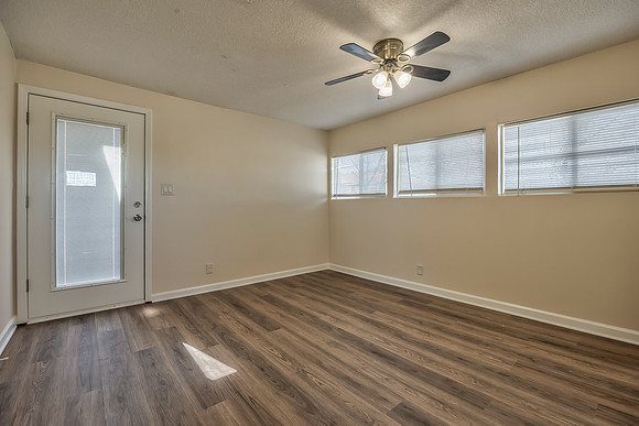 9019E79ST-13