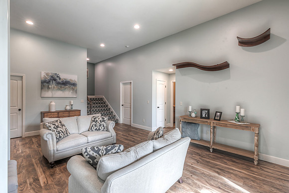 8421PrimroseSt-35