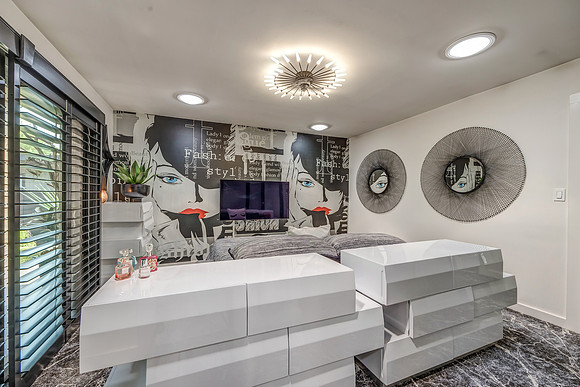 8424EnglandST-40