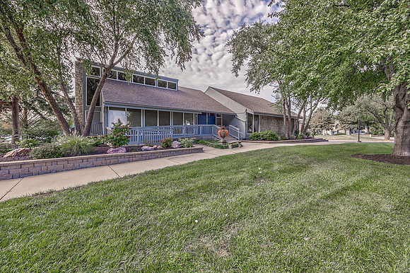 8016MonroviaST-56