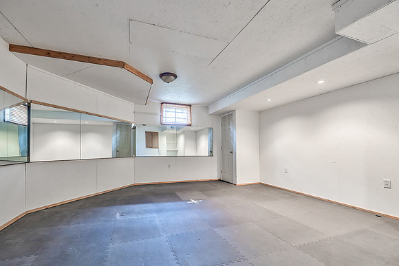 8016MonroviaST-29