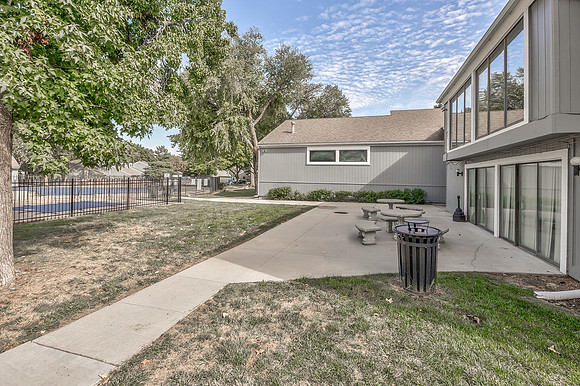 8016MonroviaST-52