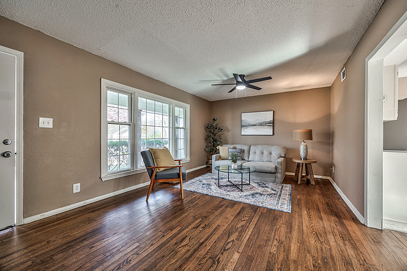 8609Wornall-5