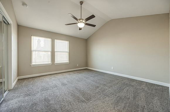 10530ClubhouseDr-18