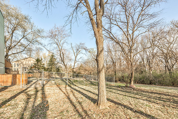 1106SycamoreRidgeDr-36