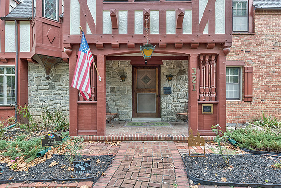321WThirdSt-10