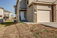 10542ClubhouseDr-4