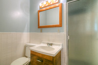 5DM36827_8_9-2