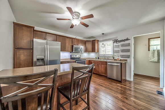 24853Linwood-5