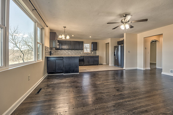 9019E79ST-4