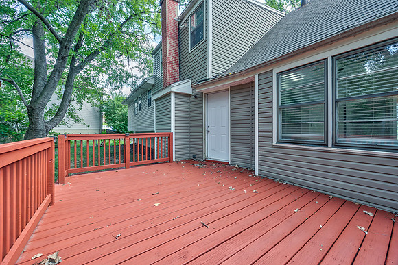 12914GoddardAve-30