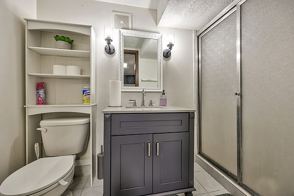 4328SBrentwoodSt-23