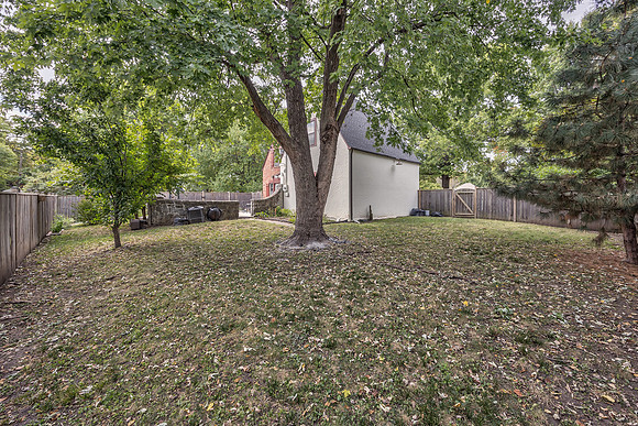 321WThirdSt-7