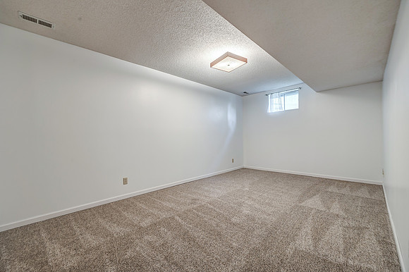108TimberCreekCir-23