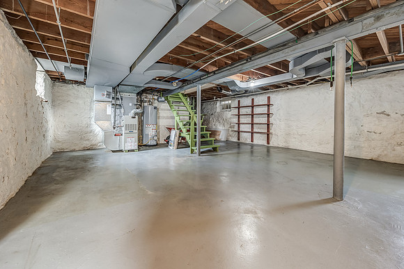 5617RoeBlvd-25