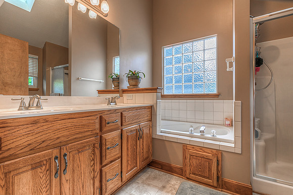 1717OverbrookLn-21