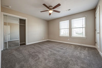 10542ClubhouseDr-12